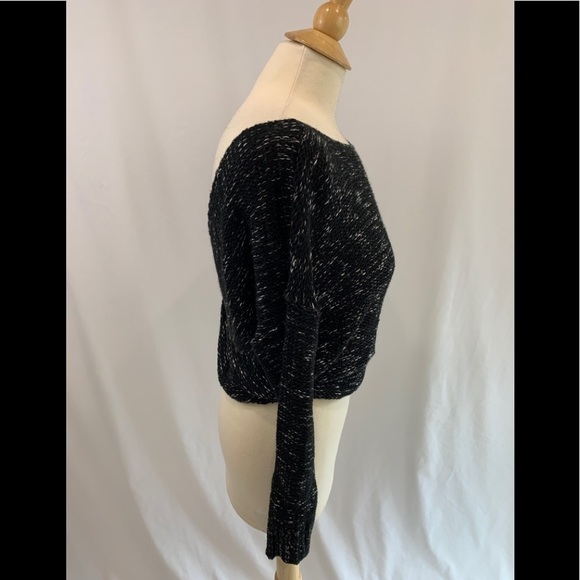 Abound Black/White Heather Twist Back Crop Pullover Sweater - Picture 5 of 7